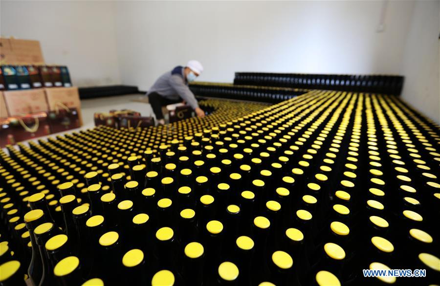 #CHINA-GUIZHOU-VINEGAR MAKING (CN)