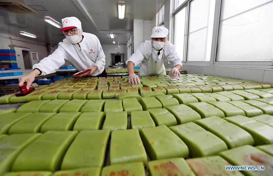 #CHINA-WUXI-SPRING FESTIVAL-TRADITIONAL FOOD (CN)