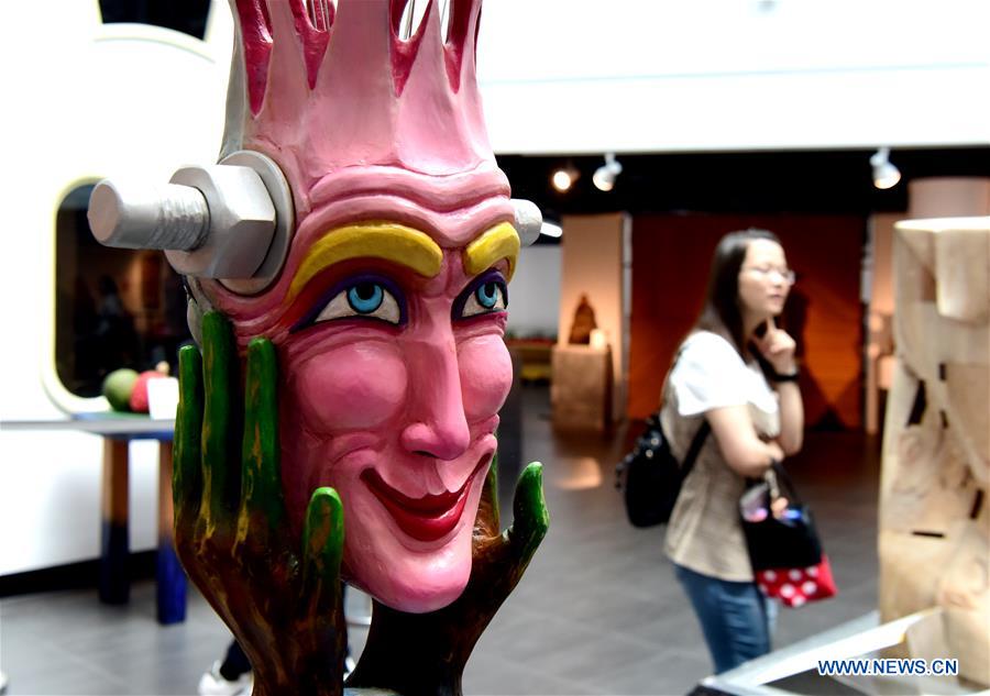 CHINA-TAIWAN-WOOD CARVING EXHIBITION(CN)