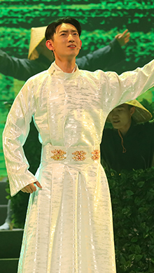 楊慶兵：洗凈塵埃是芳華，百味人生茶道間