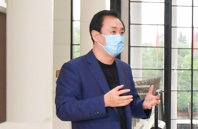 恒大許家?。喝嬲J真做好疫情防控的情況下，可以大膽復工復產