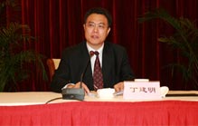 開元國際董事長借高送轉(zhuǎn)掠千萬