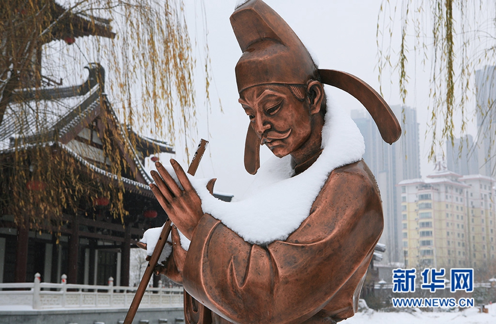 瑞雪降中原，洛河岸邊賞雪景