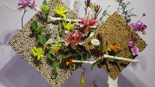 如此動人，和百合來場約會吧！