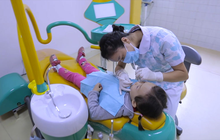 致敬偉大改革｜對話40年，講述身邊的健康故事（第十五集）&mdash;&mdash;守護(hù)孩子，就是守護(hù)希望