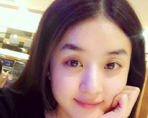 女星素顏照曝光：劉詩(shī)詩(shī)趙麗穎誰(shuí)是真美女？(圖)