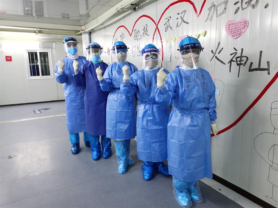 （圖文互動(dòng)）（7）&ldquo;白衣戰(zhàn)士&rdquo;在沖鋒&mdash;&mdash;記&ldquo;最美新時(shí)代革命軍人&rdquo;仲月霞