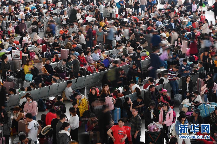 （關(guān)注春運(yùn)）（4）廣州南站將迎來客流高峰