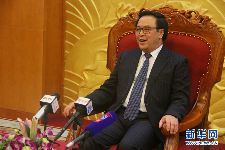 （XHDW&middot;圖文互動）專訪：愿中國人民在中共領(lǐng)導(dǎo)下取得更多成就&mdash;&mdash;訪越共中央委員、中央對外部部長黃平君