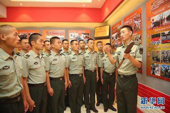 （十九大代表風(fēng)采&middot;圖文互動）（1）&ldquo;大功三連&rdquo;指導(dǎo)員王金龍：矢志強(qiáng)軍的&ldquo;播火者&rdquo;