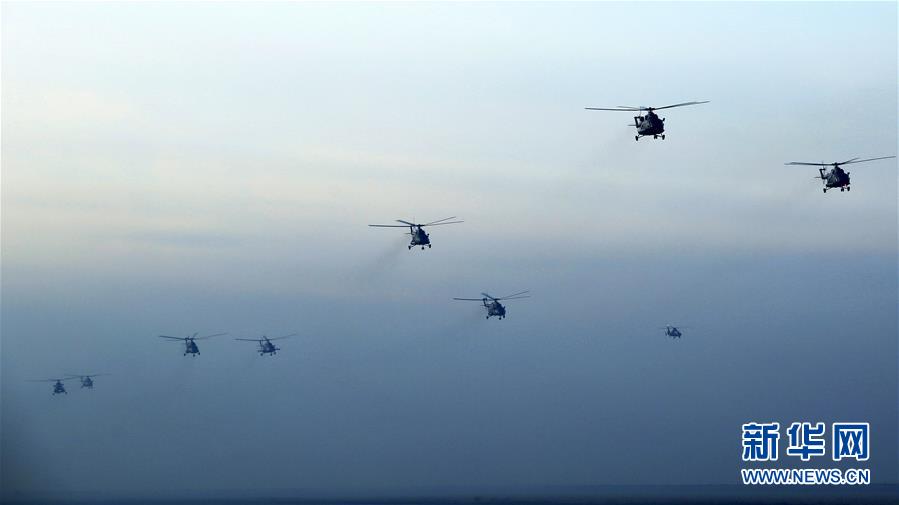 （新華全媒頭條&middot;圖文互動(dòng)）（5）備戰(zhàn)踏上新起點(diǎn)，練兵展現(xiàn)新氣象&mdash;&mdash;2018中國(guó)軍隊(duì)新年開(kāi)訓(xùn)全景大掃描