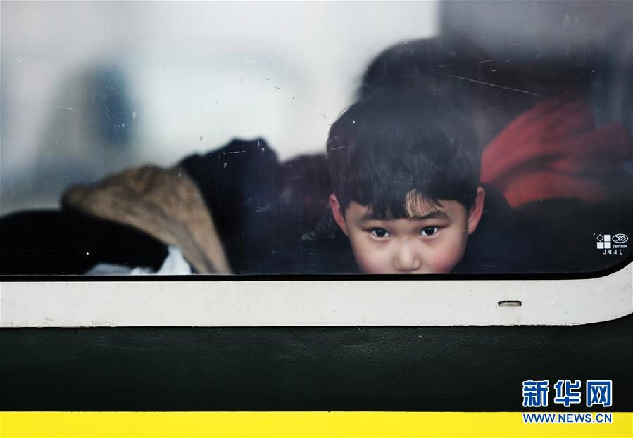 （關(guān)注春運）（3）春運中的&ldquo;萌寶寶&rdquo;