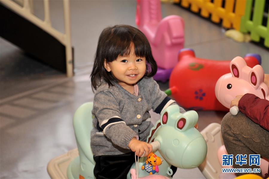 （關(guān)注春運(yùn)）（15）春運(yùn)中的&ldquo;萌寶寶&rdquo;