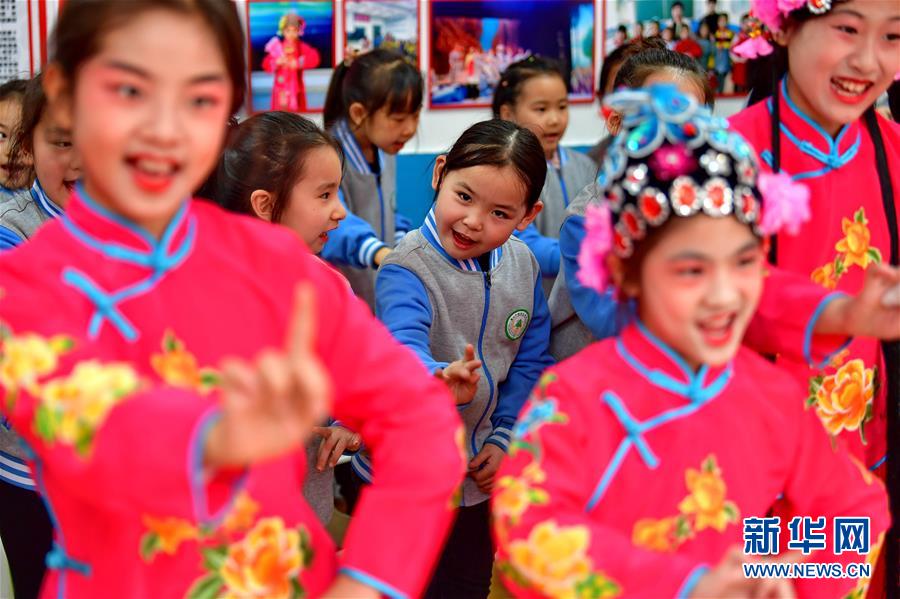 (鏡觀中國(guó)·新華網(wǎng))(15)新華社國(guó)內(nèi)照片一周精選