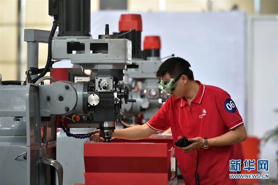 （新華全媒頭條&middot;圖文互動）（4）上下合力，聚力破障，開辟&ldquo;大國工匠&rdquo;建設(shè)新格局