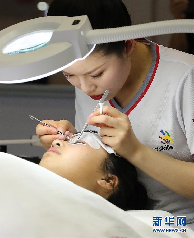 （新華全媒頭條&middot;圖文互動）（6）上下合力，聚力破障，開辟&ldquo;大國工匠&rdquo;建設(shè)新格局