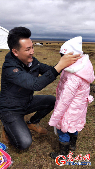 【脫貧攻堅(jiān)在行動(dòng)】打通致富路，牧民笑開(kāi)顏&mdash;&mdash;青海省澤庫(kù)縣&ldquo;第一書(shū)記&rdquo;張文杰扶貧故事