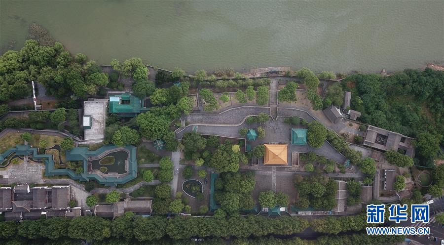 （大江奔流&mdash;&mdash;來自長(zhǎng)江經(jīng)濟(jì)帶的報(bào)道&middot;圖文互動(dòng)）（11）登岳陽(yáng)樓，又見&ldquo;浩浩湯湯&rdquo;