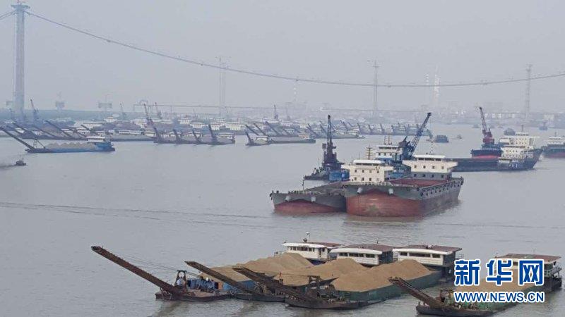 （大江奔流&mdash;&mdash;來自長(zhǎng)江經(jīng)濟(jì)帶的報(bào)道&middot;圖文互動(dòng)）（6）登岳陽(yáng)樓，又見&ldquo;浩浩湯湯&rdquo;