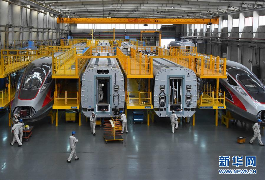 (圖文互動·百城百縣百企調(diào)研行)(3)開放之門越開越大 城市“本錢”越積越厚——青島對外開放發(fā)展紀實