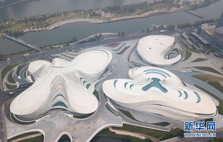 (百城百縣百企調(diào)研行·圖文互動(dòng))(3)長(zhǎng)沙:“中流擊水”的世界“媒體藝術(shù)之都”