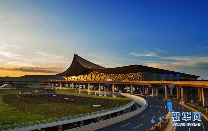 （百城百縣百企調(diào)研行&middot;圖文互動(dòng)）（3）搭起連接南亞東南亞的七彩之橋&mdash;&mdash;昆明加快建設(shè)區(qū)域性國際中心城市