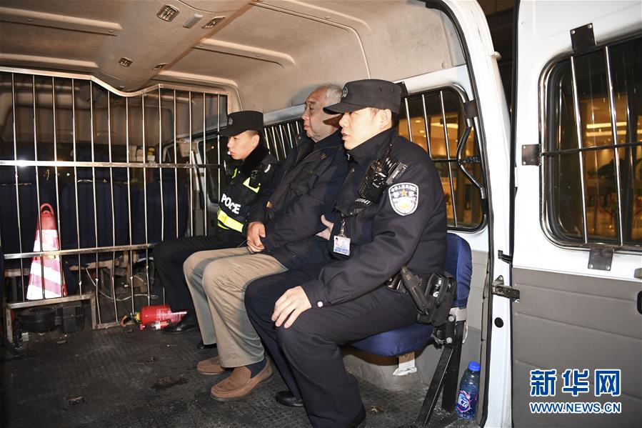 （法治）（4）&ldquo;百名紅通人員&rdquo;蔣雷回國(guó)投案