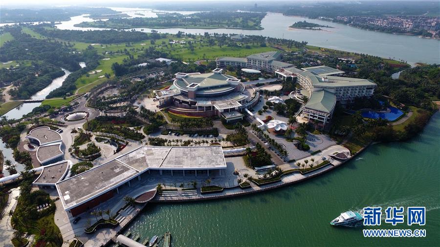 （新華全媒頭條&middot;圖文互動）（8）領航！向著高質(zhì)量發(fā)展堅定前行&mdash;&mdash;以習近平同志為核心的黨中央引領中國經(jīng)濟發(fā)展述評