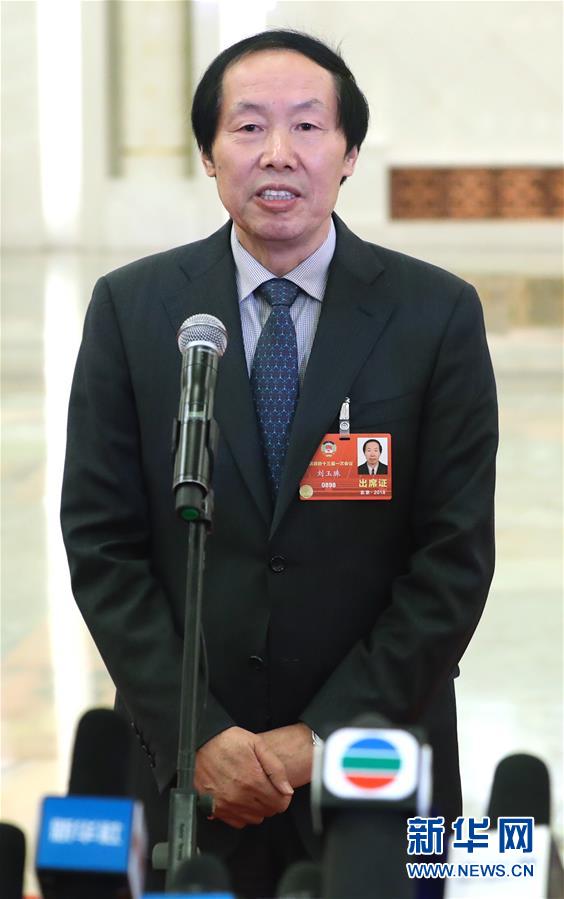 （兩會(huì)&middot;政協(xié)開(kāi)幕&middot;新華視界）（5）采訪部長(zhǎng)