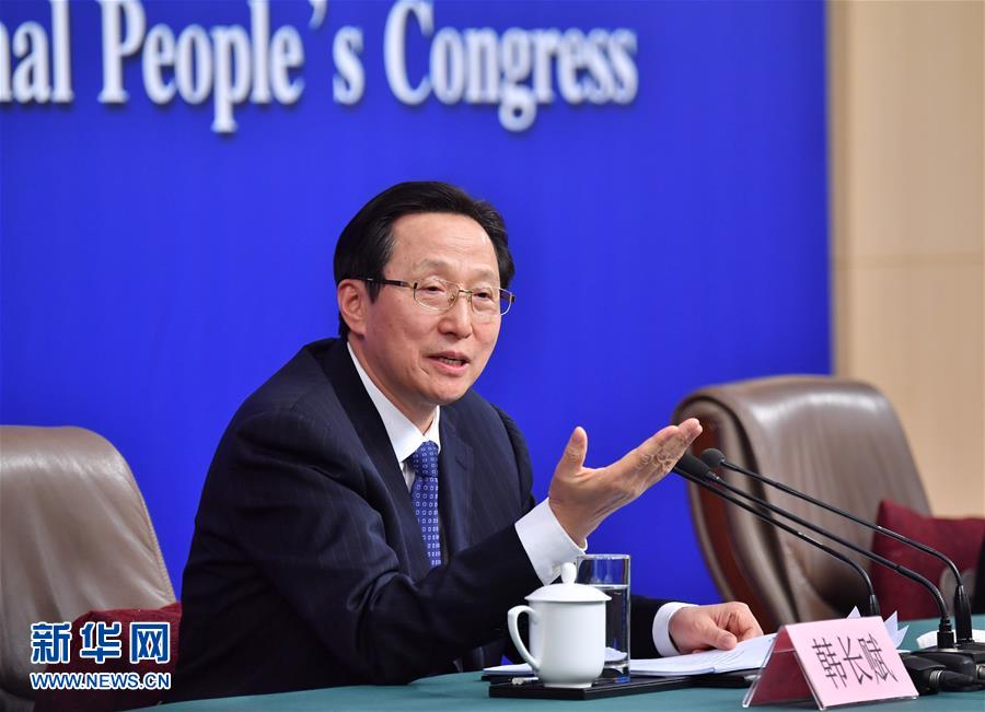 (兩會(huì)·XHDW)(2)農(nóng)業(yè)部部長(zhǎng)韓長(zhǎng)賦等就“實(shí)施鄉(xiāng)村振興戰(zhàn)略 推動(dòng)農(nóng)業(yè)轉(zhuǎn)型升級(jí)”答記者問