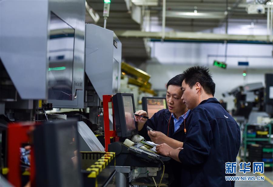 (兩會(huì)·基層代表履職故事)(5)全國人大代表?xiàng)铒w飛:讓農(nóng)民工有更好的職業(yè)上升通道