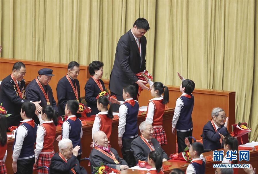 （改革先鋒風采&middot;圖文互動）（3）&ldquo;希望最大的成功還沒有到來&rdquo;&mdash;&mdash;記&ldquo;體育領(lǐng)域交流開放的優(yōu)秀代表&rdquo;姚明