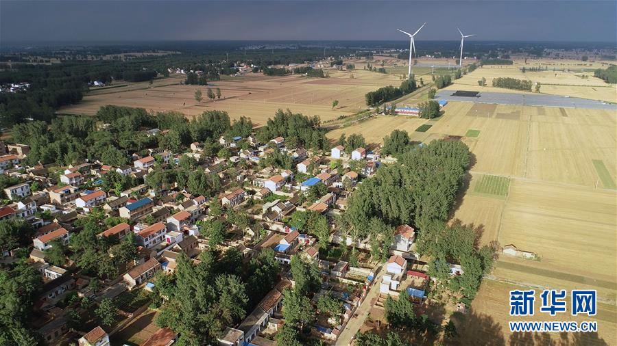 （新華全媒頭條&middot;迎接兩會(huì)特別報(bào)道&middot;圖文互動(dòng)）（8）奮進(jìn)，向著第一個(gè)百年奮斗目標(biāo)&mdash;&mdash;寫(xiě)在2019年全國(guó)兩會(huì)召開(kāi)之際