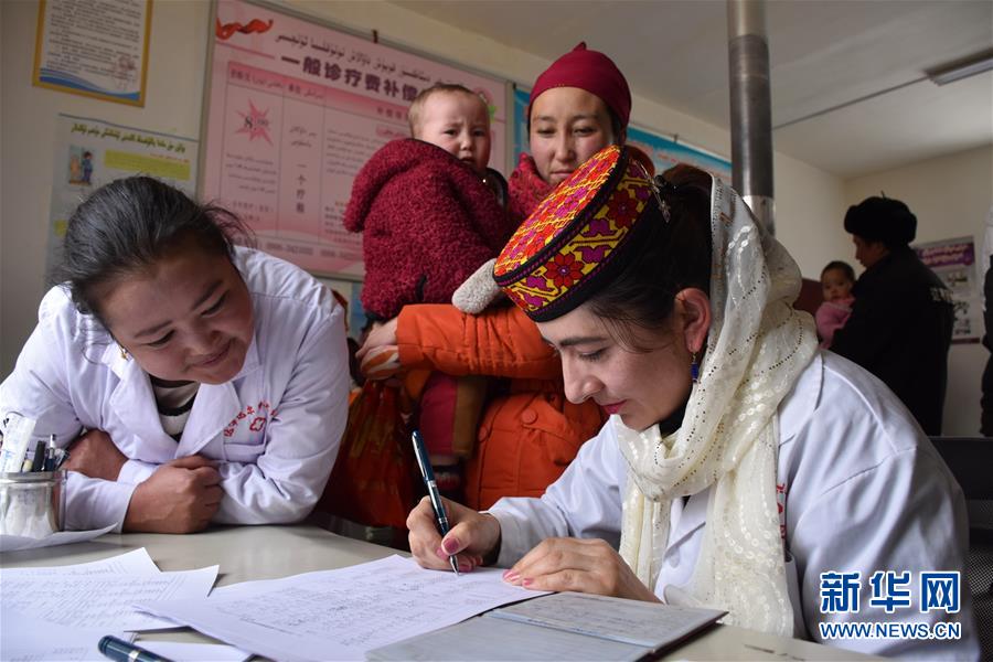 （脫貧攻堅(jiān)&middot;圖文互動(dòng)）（2）走進(jìn)&ldquo;瓦罕走廊第一村&rdquo;，看帕米爾高原脫貧攻堅(jiān)