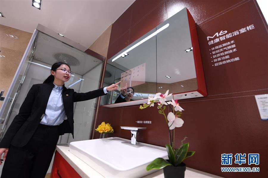 （在習(xí)近平新時(shí)代中國特色社會(huì)主義思想指引下&mdash;&mdash;新時(shí)代新作為新篇章&middot;圖文互動(dòng)）（3）國際范兒&middot;科技范兒&middot;綠色范兒&mdash;&mdash;傳統(tǒng)制造業(yè)嶄露&ldquo;新面孔&rdquo;