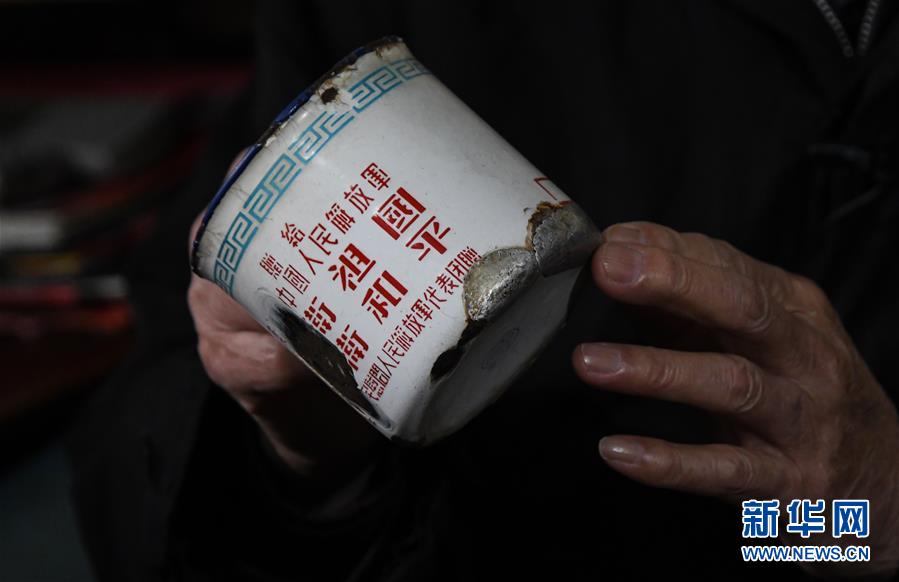 (新華全媒頭條·圖文互動)(6)英雄無言——95歲老黨員張富清的本色人生