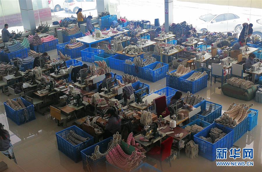 （脫貧攻堅(jiān)&middot;圖文互動(dòng)）（4）抓心勁兒，增后勁兒&mdash;&mdash;內(nèi)蒙古產(chǎn)業(yè)扶貧見(jiàn)聞