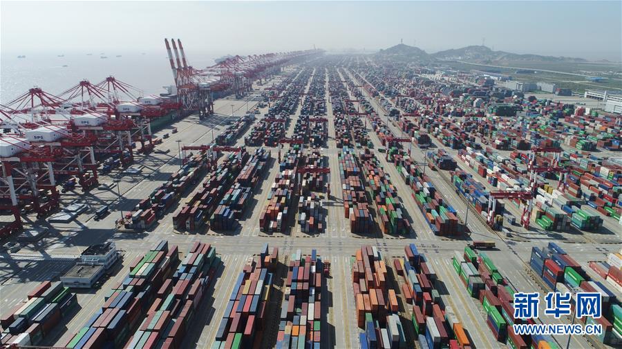 （新華全媒頭條&middot;壯麗70年 奮斗新時代&mdash;&mdash;推動高質(zhì)量發(fā)展調(diào)研行&middot;圖文互動）（8）百尺竿頭再登攀&mdash;&mdash;高質(zhì)量發(fā)展的&ldquo;上海答卷&rdquo;