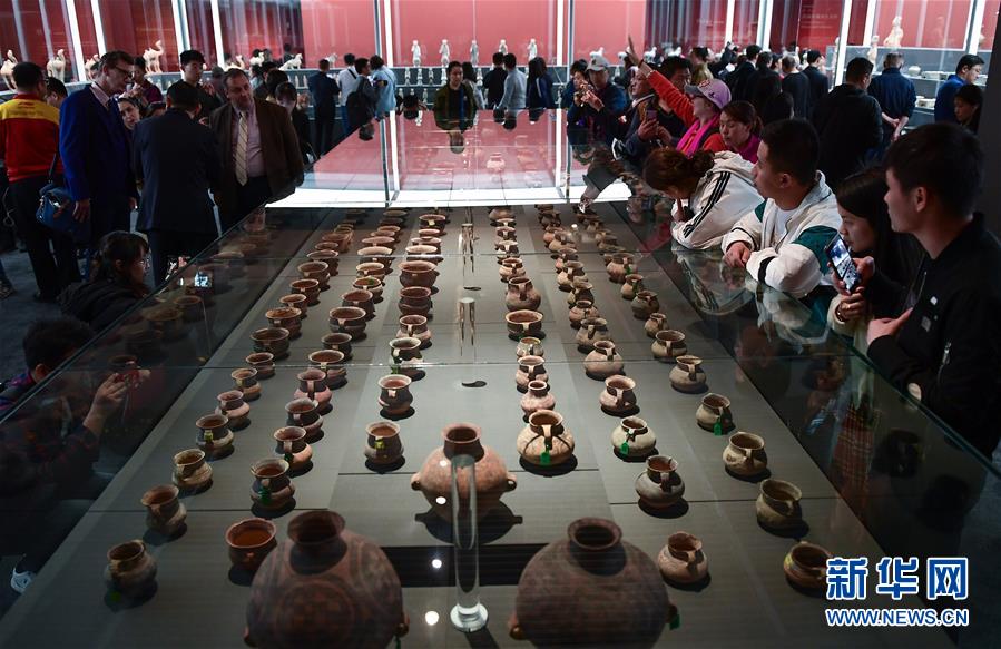 (文化)(7)意大利返還文物藝術(shù)品與祖國人民“團聚”