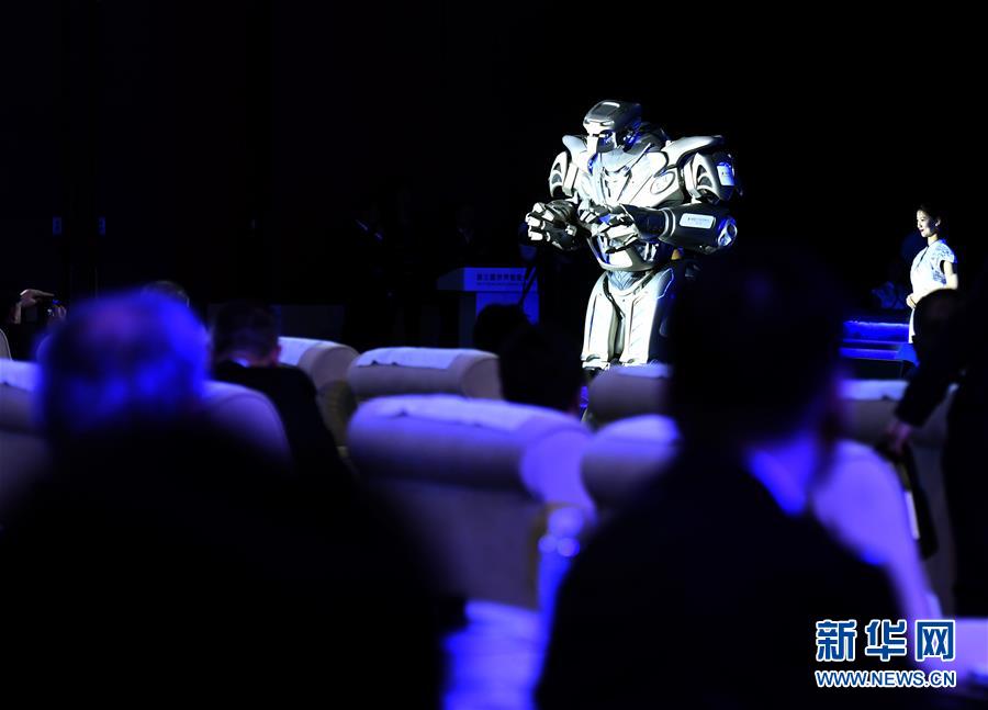 （新華全媒頭條&middot;圖文互動）（1）擁抱智能新時代：世界智能大會釋放了哪些新信號？