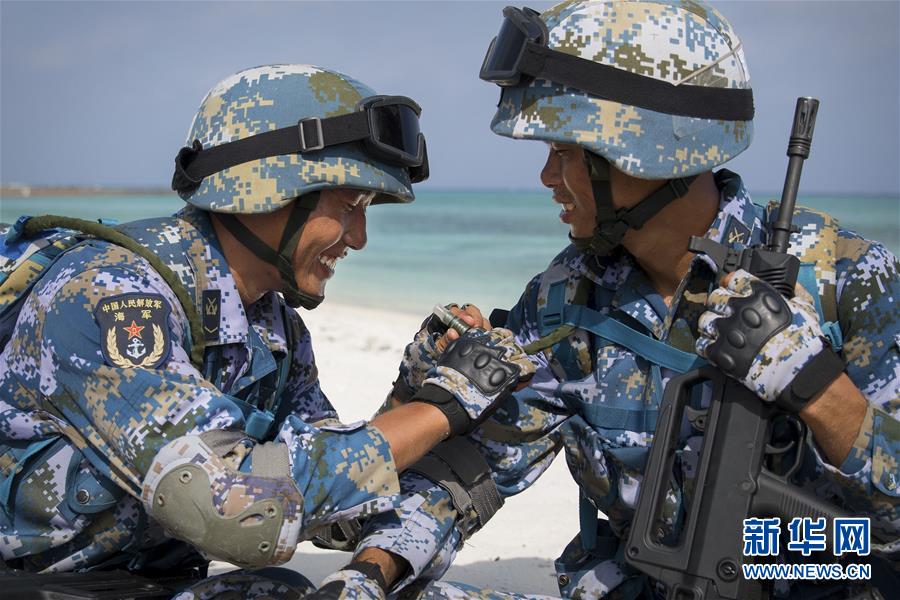 （壯麗70年&middot;奮斗新時代&middot;新華全媒頭條&middot;圖文互動）（7）&ldquo;你在我的航程上，我在你的視線里&rdquo;&mdash;&mdash;走進海軍西沙中建島官兵的五彩世界