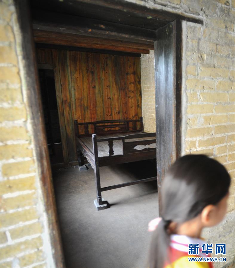 (壯麗70年·奮斗新時(shí)代——記者再走長(zhǎng)征路·圖文互動(dòng))(3)不朽的紅色雄鷹——人民軍隊(duì)航空先驅(qū)馮達(dá)飛的故事