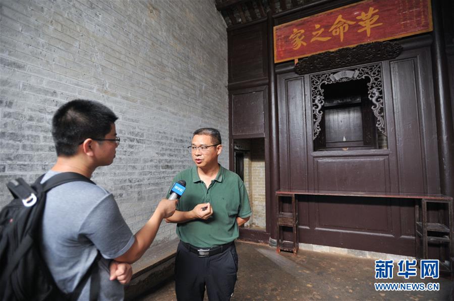 (壯麗70年·奮斗新時(shí)代——記者再走長(zhǎng)征路·圖文互動(dòng))(4)不朽的紅色雄鷹——人民軍隊(duì)航空先驅(qū)馮達(dá)飛的故事