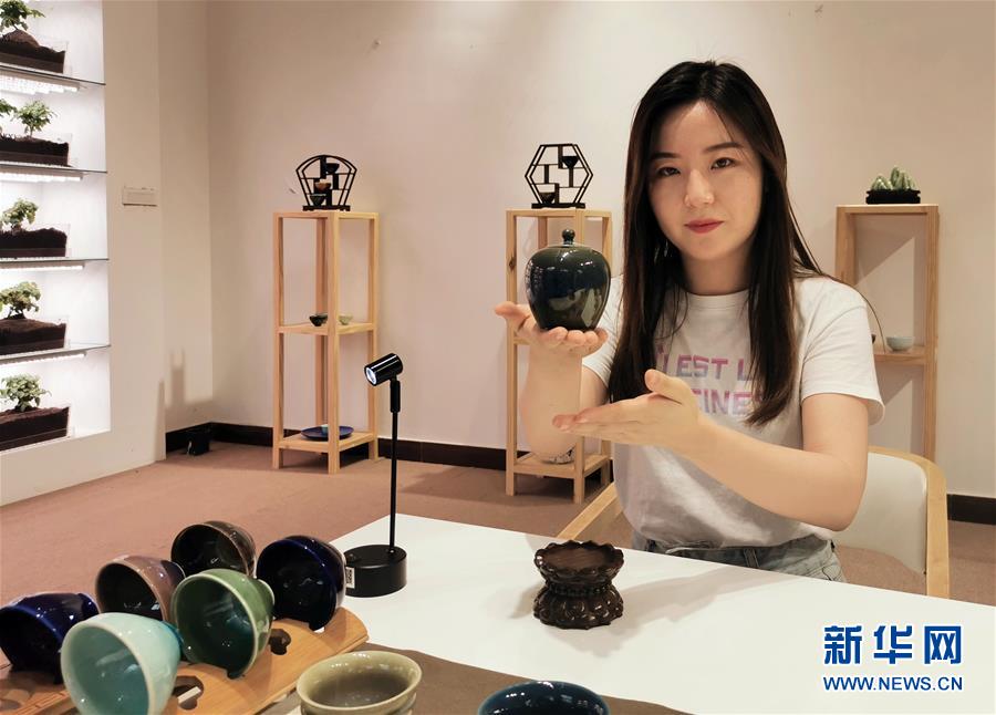 （愛國(guó)情 奮斗者&middot;圖文互動(dòng)）（3）池建義團(tuán)隊(duì)：把論文寫在產(chǎn)品上