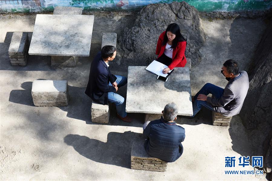 (新華全媒頭條·圖文互動(dòng))(7)咱們村里的年輕人——記奮戰(zhàn)在貴州脫貧攻堅(jiān)一線的青年