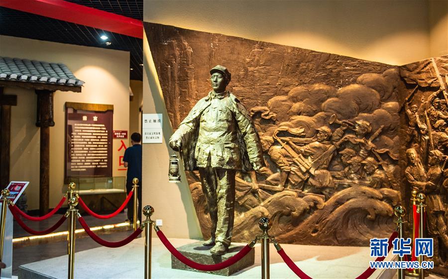 （壯麗70年&middot;奮斗新時代&mdash;&mdash;記者再走長征路&middot;圖文互動）（1）長征路上，那一盞盞馬燈