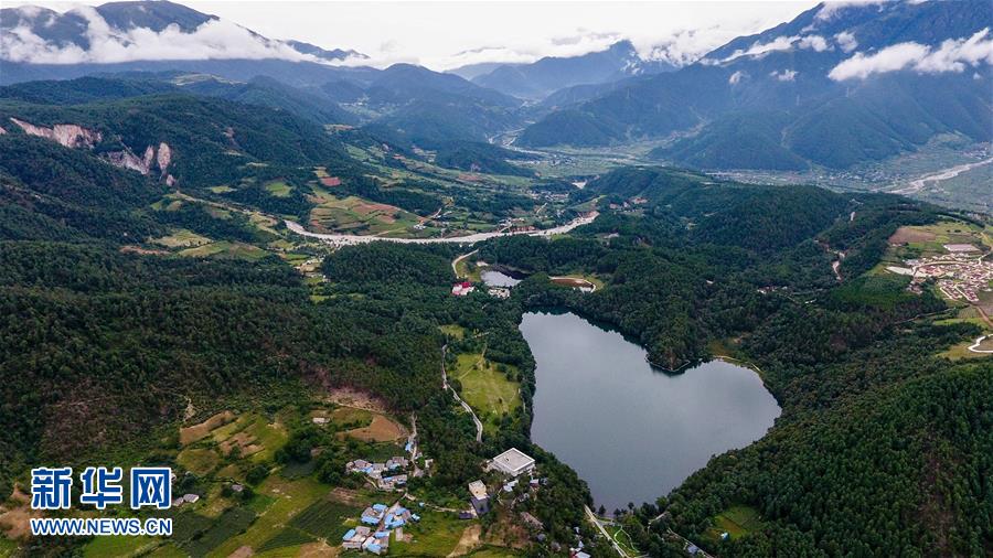 （壯麗70年&middot;奮斗新時(shí)代&mdash;&mdash;記者再走長(zhǎng)征路&middot;圖文互動(dòng)）（1）彝海結(jié)盟后，掩護(hù)紅軍旗的5400天&mdash;&mdash;鮮為人知的彝家護(hù)旗故事