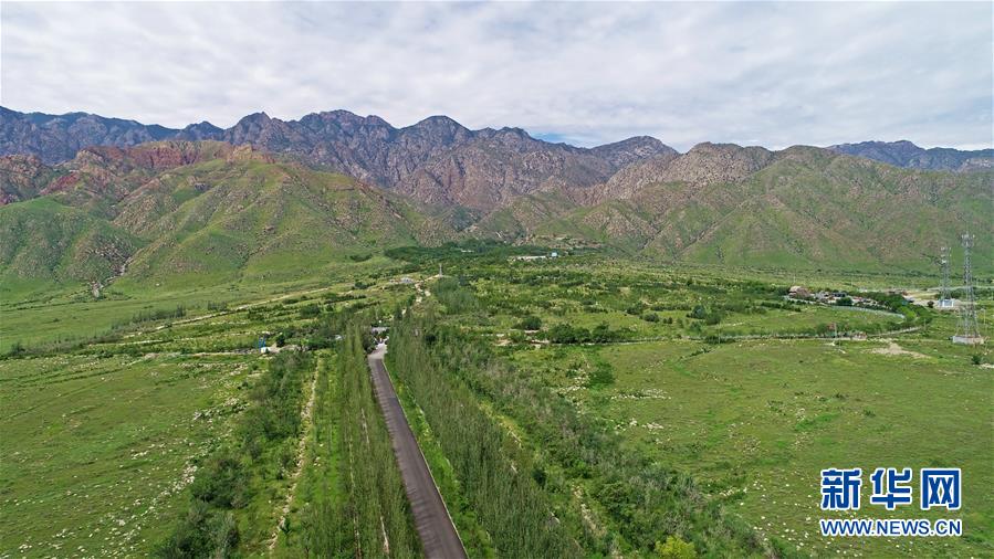 （壯麗70年&middot;奮斗新時(shí)代&mdash;&mdash;共和國(guó)發(fā)展成就巡禮&middot;圖文互動(dòng)）（9）生態(tài)美、百姓富&mdash;&mdash;品讀嶄新&ldquo;寧夏畫卷&rdquo;