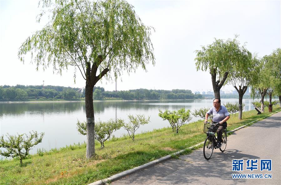 (壯麗70年·奮斗新時(shí)代——共和國(guó)發(fā)展成就巡禮·圖文互動(dòng))(6)千年古城崛起大國(guó)首都——北京70年跨越式發(fā)展紀(jì)實(shí)