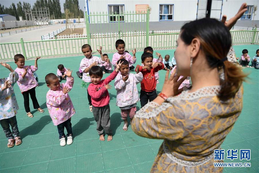 (決戰(zhàn)決勝脫貧攻堅(jiān)·圖文互動)(6)“她力量”托起南疆脫貧攻堅(jiān)“新引擎”